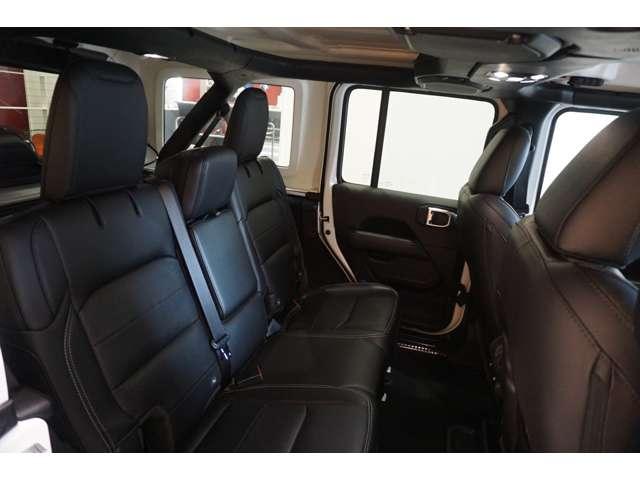 ジープ・ラングラーアンリミテッド サハラ　４ＷＤ　ワンオーナー・ナビ・ＥＴＣ・バックモニター（30枚目）