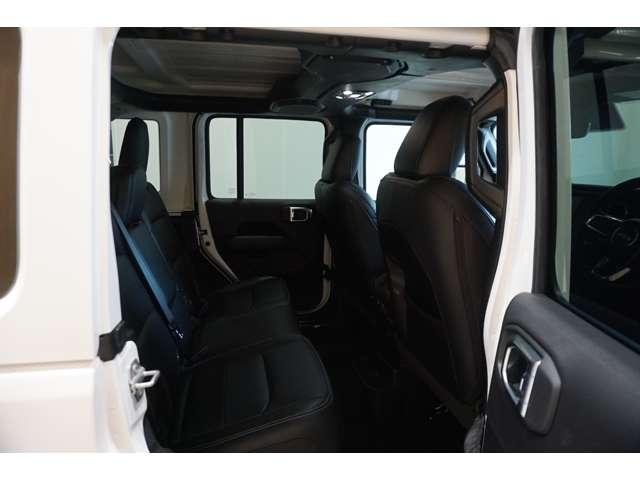 ジープ・ラングラーアンリミテッド サハラ　４ＷＤ　ワンオーナー・ナビ・ＥＴＣ・バックモニター（38枚目）