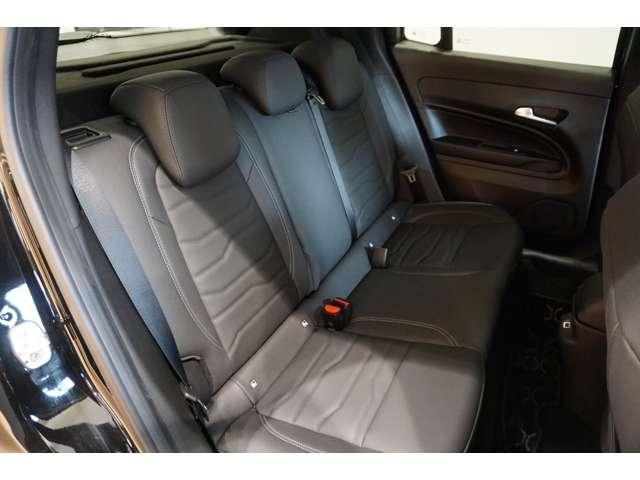 ジープ・アベンジャー アルティテュード 元社有車・ナビ・ETC・バックモニター(18枚目)