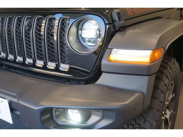 ジープ・ラングラーアンリミテッド ルビコン　４ＷＤ　弊社デモカー・純正ナビ・衝突軽減（10枚目）