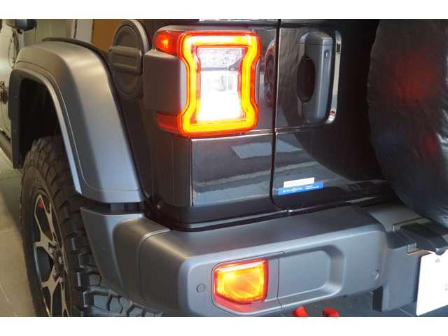 ジープ・ラングラーアンリミテッド ルビコン　４ＷＤ　弊社デモカー・純正ナビ・衝突軽減（24枚目）