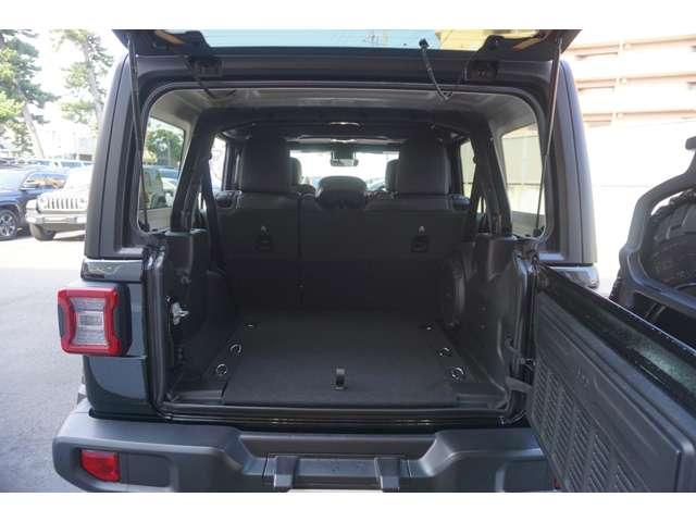 ジープ・ラングラーアンリミテッド ルビコン　４ＷＤ　弊社デモカー・純正ナビ・衝突軽減（45枚目）