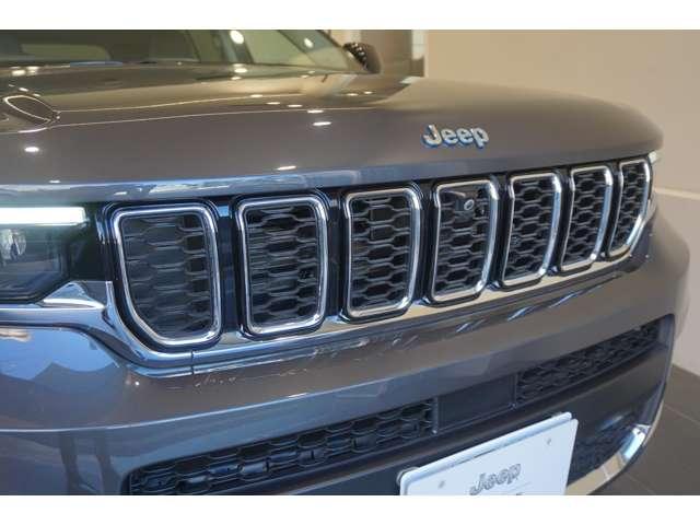ジープ・グランドチェロキー４ｘｅ リミテッド　４ｘｅ　４ＷＤ　弊社デモカー・新車保証継承・Ｃａｒｐｌａｙ・ＥＴＣ（23枚目）