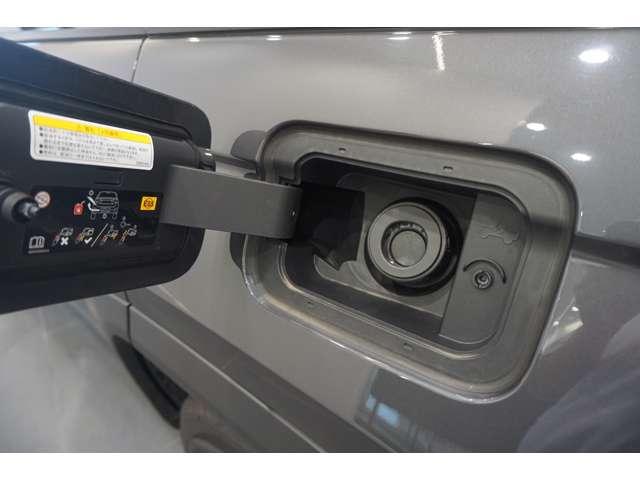 ジープ・グランドチェロキー４ｘｅ リミテッド　４ｘｅ　４ＷＤ　弊社デモカー・新車保証継承・Ｃａｒｐｌａｙ・ＥＴＣ（25枚目）