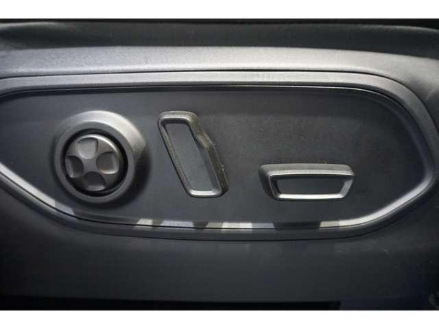 ジープ・グランドチェロキー４ｘｅ リミテッド　４ｘｅ　４ＷＤ　弊社デモカー・新車保証継承・Ｃａｒｐｌａｙ・ＥＴＣ（43枚目）