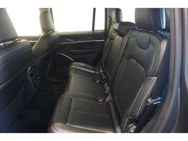 ジープ・グランドチェロキー４ｘｅ リミテッド　４ｘｅ　４ＷＤ　弊社デモカー・新車保証継承・Ｃａｒｐｌａｙ・ＥＴＣ（48枚目）