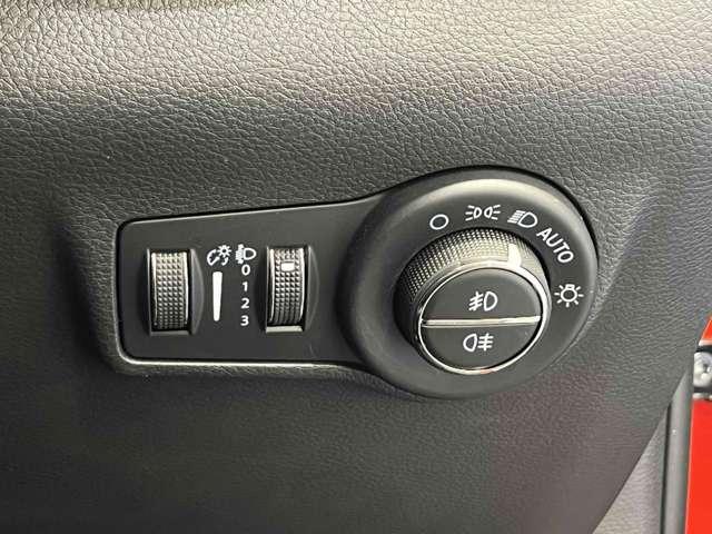 ジープ・コンパス ロンジチュード　禁煙・認定中古車・新車保証継承・Ｃａｒｐｌａｙ（52枚目）