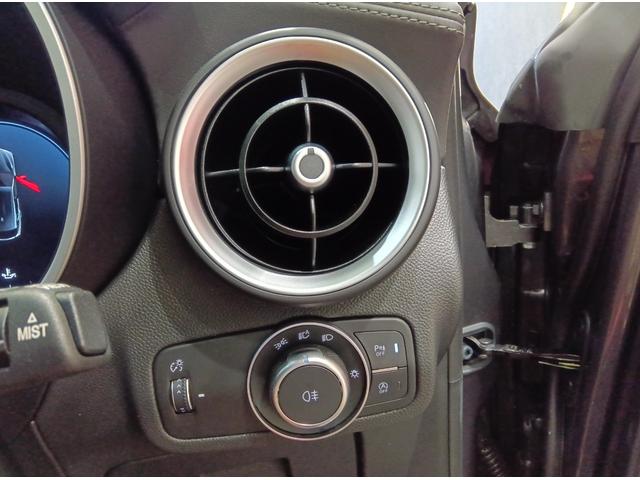 ステルヴィオ ２．０ターボ　Ｑ４ヴェローチェ　弊社デモカー　２０２３年モデル　１２．３インチフルデジタルクラスターメーター　マトリクスＬＥＤヘッドライト　先進予防安全性能ＡＤＡＳ　２１インチアルミホイール　パドルシフト　レッドレザーインテリア（34枚目）