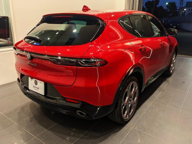 トナーレ プラグインハイブリッドQ4 ヴェローチェ 弊社デモ・社用運用車両 EV走行航続距離72kmPHEV 12.3インチフルデジタルクラスターメーター AppleCarPlay&AndroidAuto シートヒーター&クーラー(10枚目)