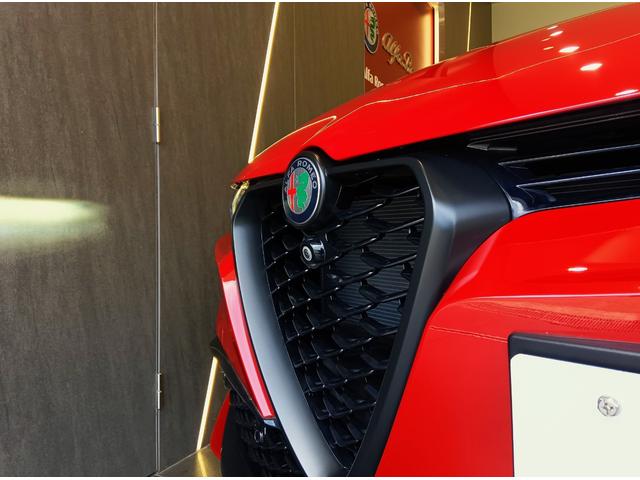 トナーレ プラグインハイブリッドQ4 ヴェローチェ 弊社デモ・社用運用車両 EV走行航続距離72kmPHEV 12.3インチフルデジタルクラスターメーター AppleCarPlay&AndroidAuto シートヒーター&クーラー(11枚目)