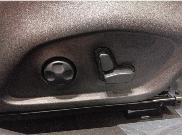 トナーレ プラグインハイブリッドQ4 ヴェローチェ 弊社デモ・社用運用車両 EV走行航続距離72kmPHEV 12.3インチフルデジタルクラスターメーター AppleCarPlay&AndroidAuto シートヒーター&クーラー(24枚目)