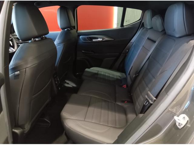 トナーレ プラグインハイブリッドQ4 ヴェローチェ デモ・社用車 EV航続走行距離72km PHEV 12.3インチフルデジタルクラスターメーター 10.25インチセンターディスプレイ シートヒーター&クーラー(46枚目)