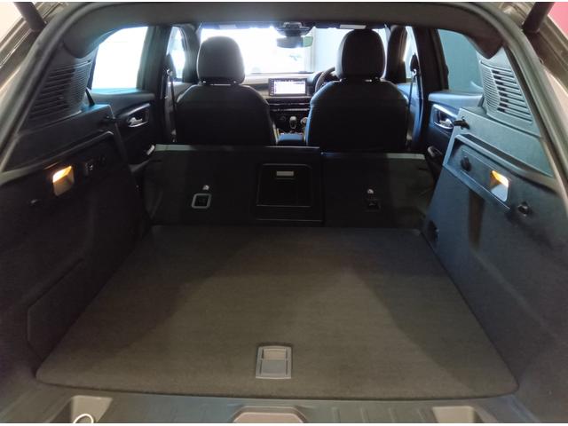 トナーレ プラグインハイブリッドQ4 ヴェローチェ デモ・社用車 EV航続走行距離72km PHEV 12.3インチフルデジタルクラスターメーター 10.25インチセンターディスプレイ シートヒーター&クーラー(51枚目)