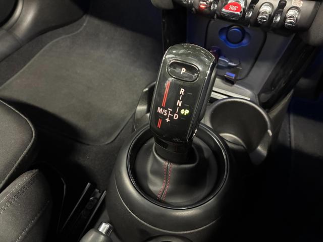 MINI クーパーS コンバーチブル DCT harman/kardon JCWステアリング パドルシフト アクティブクルーズコントロール ヘッドアップディスプレイ(21枚目)