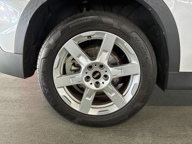 ＭＩＮＩ カントリーマン　Ｃ　ＤＣＴ　元試乗車　Ｍパッケージ　電動シート　ｈａｒｍａｎ／ｋａｒｄｏｎ（32枚目）