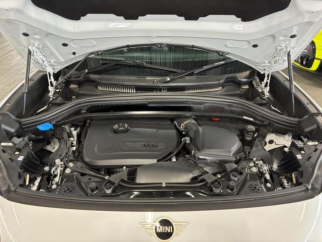 ＭＩＮＩ カントリーマン　Ｃ　ＤＣＴ　元試乗車　Ｍパッケージ　電動シート　ｈａｒｍａｎ／ｋａｒｄｏｎ（37枚目）