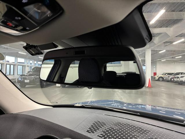 MINI クーパーC クラシック・トリム 5ドア DCT ClassicTRIM CarPlay 純正ナビ シートヒーター ワンオーナー(34枚目)