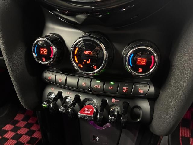 MINI クーパーS 5ドア DCT YoursPKG 専用18AW 本革シート アクティブクルーズ(28枚目)