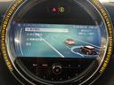 ジョンクーパーワークス　３ドア　ＡｐｐｌｅＣａｒＰｌａｙ　アクティブクルーズ　ヘッドアップディスプレイ　シートヒーター　パーキングアシスト　ドライビングモード（24枚目）