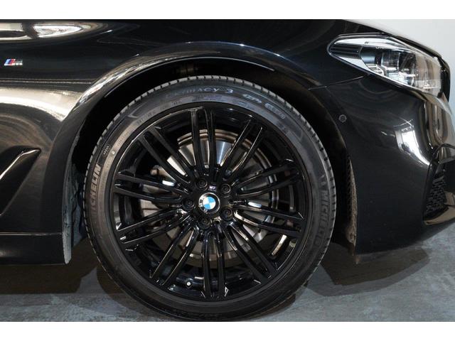 523i Mスポーツブラックアウト(4枚目)