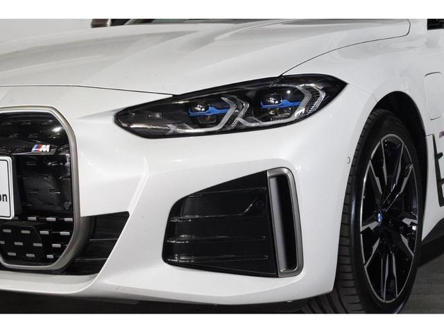 ｉ４ Ｍ５０　ＢＭＷ認定中古車　２０２３年モデル　電気自動車　税制優遇車両　東京都／初度登録より５年間自動車税免税　ブラックレザーシード　前後バンパーセンサー　バックアイカメラ　プライバシーガラス　スマートキー（7枚目）