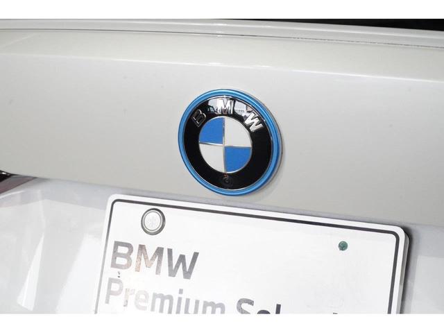 Ｍ５０　ＢＭＷ認定中古車　２０２３年モデル　電気自動車　税制優遇車両　東京都／初度登録より５年間自動車税免税　ブラックレザーシード　前後バンパーセンサー　バックアイカメラ　プライバシーガラス　スマートキー(15枚目)