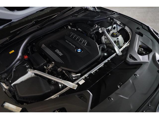 ８４０ｄ　ｘＤｒｉｖｅ　グランクーペ　Ｍスポーツ　ＢＭＷ認定中古車　２０２３年モデル　フィオナ・レッドレザーシート（赤）シートヒーター　エクスクルーシブスポーツ　タッチ式・ナビゲーション　前後バンパーセンサー　全周囲カメラ　２０インチ・アロイホイール(10枚目)