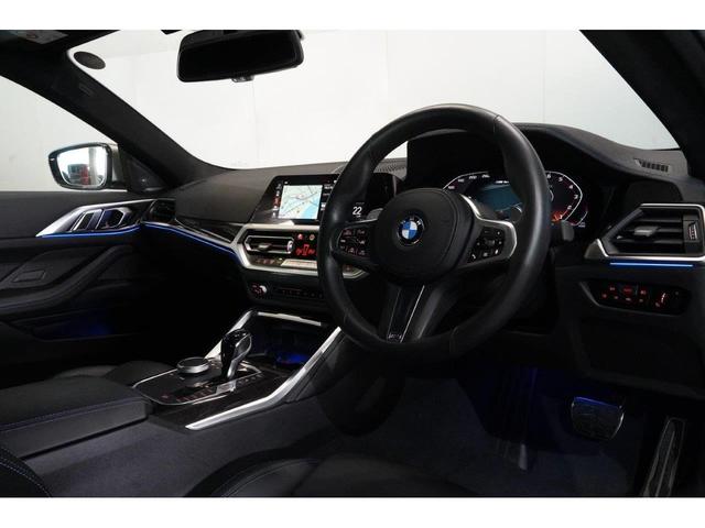 ４シリーズ Ｍ４４０ｉ　ｘＤｒｉｖｅクーペ　ＢＭＷ認定中古車　２０２２年モデル　ブラック・レザーシート（黒）シートヒーター　車線逸脱警告　衝突軽減ブレーキ　　アッシュ・グレー・ウッドトリム　１９インチ・アロイホイール　タッチ式・ナビゲーション（24枚目）