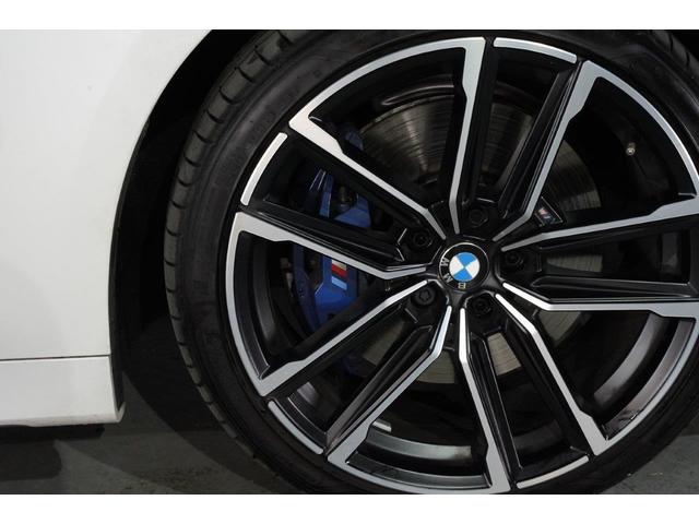 ４シリーズ Ｍ４４０ｉ　ｘＤｒｉｖｅカブリオレ　ＢＭＷ認定中古車　２０２１年モデル　コニャック・レザーシート（茶）衝突軽減ブレーキ　車線逸脱警告システム　アクティブ・クルーズ・コントロール（ＡＣＣ）１９インチ・アロイホイール　スマートキー（8枚目）