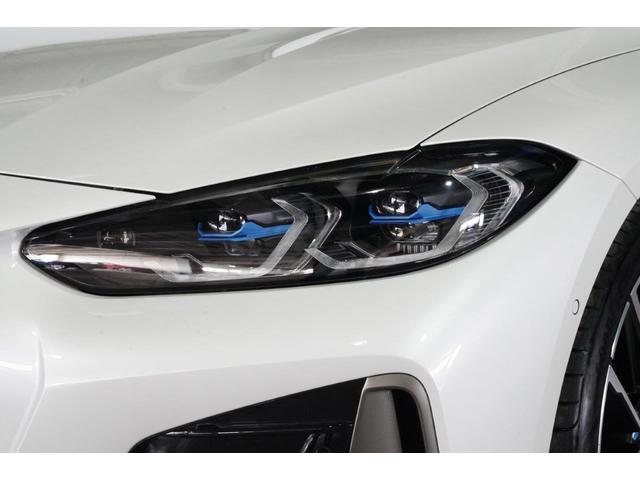 ４シリーズ Ｍ４４０ｉ　ｘＤｒｉｖｅカブリオレ　ＢＭＷ認定中古車　２０２１年モデル　コニャック・レザーシート（茶）衝突軽減ブレーキ　車線逸脱警告システム　アクティブ・クルーズ・コントロール（ＡＣＣ）１９インチ・アロイホイール　スマートキー（10枚目）