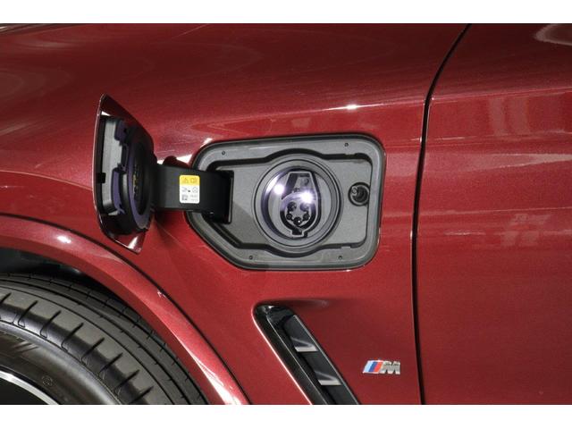 ｉＸ３ 　ＢＭＷ認定中古車　車線逸脱警告　衝突軽減ブレーキ　アクティブクルーズコントロールシステム　ブラックレザーシート　２０インチアルミホイール（9枚目）