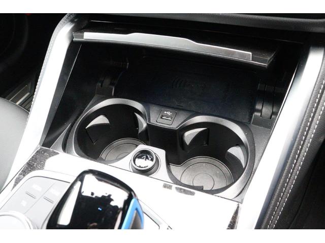 ｉ４ Ｍ５０　ＢＭＷ認定中古車　２０２３年モデル　ブラック・ヴァ―ネスカ・レザーシート　フロント・シートヒーター　１９インチ・アロイホイール車線逸脱警告　衝突軽減ブレーキ　キック開閉なし　スマートキー（40枚目）