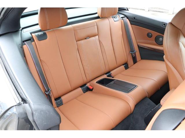 Ｍ４ Ｍ４カブリオレ　コンペティション　ＢＭＷ認定中古車　２０１９年モデル　アロマブラウン・レザーシート　シートヒーター　ＬＥＤヘッドライト　ＤＣＴ（デュアル・クラッチ・トランスミッション）車線逸脱警告　衝突軽減　前後バンパーセンサー（12枚目）