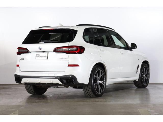 Ｘ５ ｘＤｒｉｖｅ　４０ｄ　Ｍスポーツ　ＢＭＷ認定中古車　衝突被害軽減ブレーキ　アクティブクルーズコントロール　ヘッドアップディスプレイ　電動ガラスサンルーフ　メモリー機能付き電動パワーシート　シートヒーター　ハンドルヒーター（3枚目）