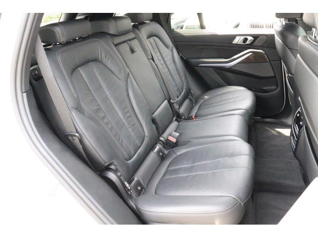 Ｘ５ ｘＤｒｉｖｅ　４０ｄ　Ｍスポーツ　ＢＭＷ認定中古車　衝突被害軽減ブレーキ　アクティブクルーズコントロール　ヘッドアップディスプレイ　電動ガラスサンルーフ　メモリー機能付き電動パワーシート　シートヒーター　ハンドルヒーター（12枚目）