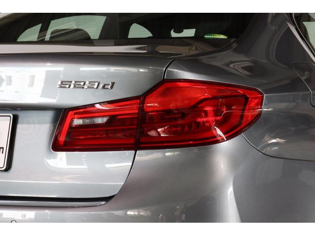 ５シリーズ ５２３ｄ　ｘＤｒｉｖｅ　Ｍスピリット　ＢＭＷ認定中古車　車線逸脱警告　衝突軽減ブレーキ　アクティブ・クルーズ・コントロール（ＡＣＣ）ＬＥＤヘッドライト　全周囲カメラ（３６０度ビュー）前後バンパーセンサー　ヘッドアップ・ディスプレイ　４ＷＤ（15枚目）