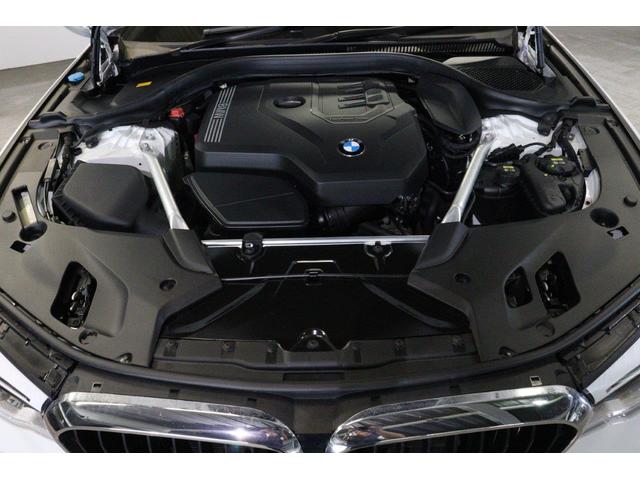 ５シリーズ ５３０ｉツーリング　Ｍスポーツ　ＢＭＷ認定中古車　車線逸脱警告　衝突軽減ブレーキ　ブラックレザーシート　アクティブクルーズコントロール　１９インチアルミ（59枚目）