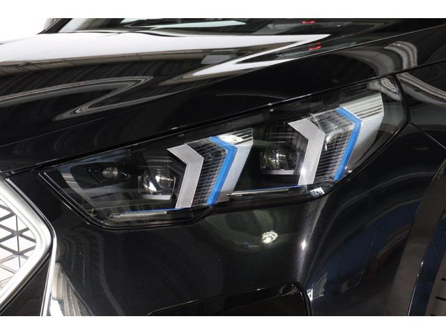 ｉＸ２ 　ＢＭＷ認定中古車　車線逸脱警告　衝突軽減ブレーキ　モカヴァーネスカレザーシート　パノラマサンルーフ　２０インチアルミホイール（8枚目）