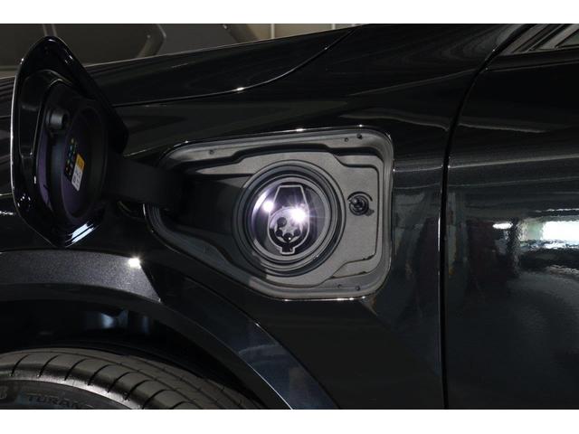 ｉＸ２ 　ＢＭＷ認定中古車　車線逸脱警告　衝突軽減ブレーキ　モカヴァーネスカレザーシート　パノラマサンルーフ　２０インチアルミホイール（10枚目）