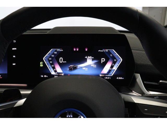 ｉＸ２ 　ＢＭＷ認定中古車　車線逸脱警告　衝突軽減ブレーキ　モカヴァーネスカレザーシート　パノラマサンルーフ　２０インチアルミホイール（22枚目）