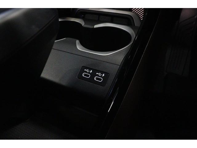 ｉＸ２ 　ＢＭＷ認定中古車　車線逸脱警告　衝突軽減ブレーキ　モカヴァーネスカレザーシート　パノラマサンルーフ　２０インチアルミホイール（36枚目）