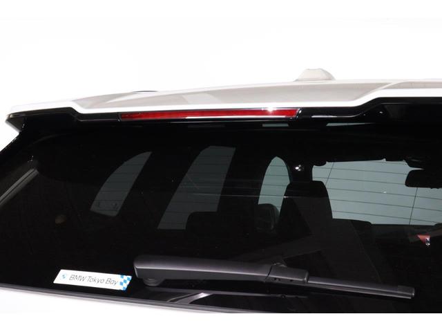 ｉＸ１ ｅＤｒｉｖｅ　２０　Ｍスポーツ　ハイラインパッケージ　ＢＭＷ認定中古車　車線逸脱警告　衝突軽減ブレーキ　ブラックヴァーネスカレザーシート　テクノロジーパッケージ（11枚目）