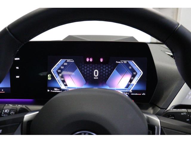 １シリーズ 　ＢＭＷ認定中古車　車線逸脱警告　衝突軽減ブレーキ　テクノロジーパッケージ　ヴェガンザオプション　１８インチアルミホイール　アクティブクルーズコントロール（22枚目）