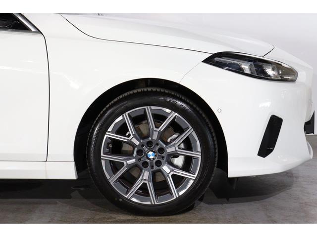 １シリーズ 　ＢＭＷ認定中古車　車線逸脱警告　衝突軽減ブレーキ　テクノロジーパッケージ　ヴェガンザオプション　１８インチアルミホイール　アクティブクルーズコントロール（53枚目）
