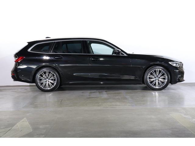 ３シリーズ ３２０ｄ　ｘＤｒｉｖｅツーリングハイラインパッケージ　ＢＭＷ認定中古車　車線逸脱警告　衝突軽減ブレーキ－　ブラックヴァーネスカレザーシート　パノラマサンルーフ　プラスパッケージ（4枚目）