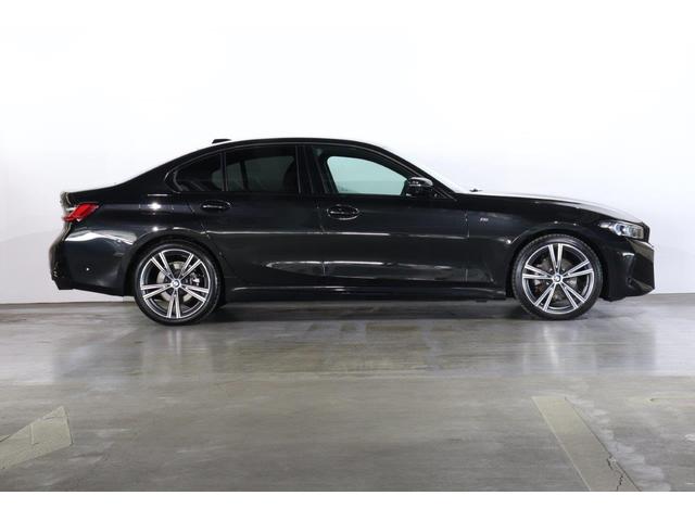 ３シリーズ ３２０ｄ　ｘＤｒｉｖｅＭスポーツエディションシャドー　ＢＭＷ認定中古車　車線逸脱警告　衝突軽減ブレーキ　アクティブクルーズコントロール　１９インチアルミホイール　ＬＥＤヘッドライト（4枚目）