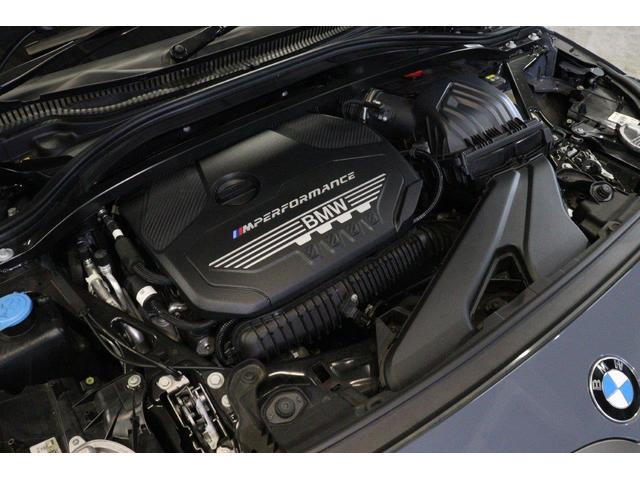 １シリーズ Ｍ１３５ｉ　ｘＤｒｉｖｅ　ＢＭＷ認定中古車　車線逸脱警告　衝突軽減ブレーキ　マグマレッドレザーシート　アクティブクルーズコントロール　１８インチアルミ（53枚目）