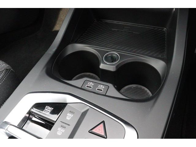 １シリーズ １２０ｄ　ＢＭＷ認定中古車　車線逸脱警告　衝突軽減ブレーキ　テクノロジーパッケージ　アクティブクルーズコントロール（31枚目）