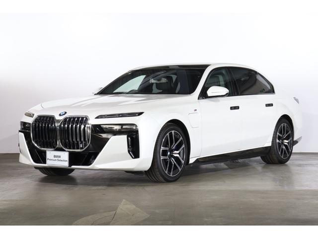 ｉ７ ｘＤｒｉｖｅ　６０　Ｍスポーツ　ＢＭＷ認定中古車　車線逸脱警告　衝突軽減ブレーキ　セレクトパッケージ　リアエンターテインメント（2枚目）