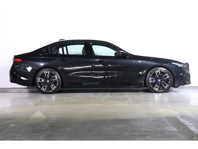 ｉ５ Ｍ６０　ｘＤｒｉｖｅ　ＢＭＷ認定中古車（4枚目）